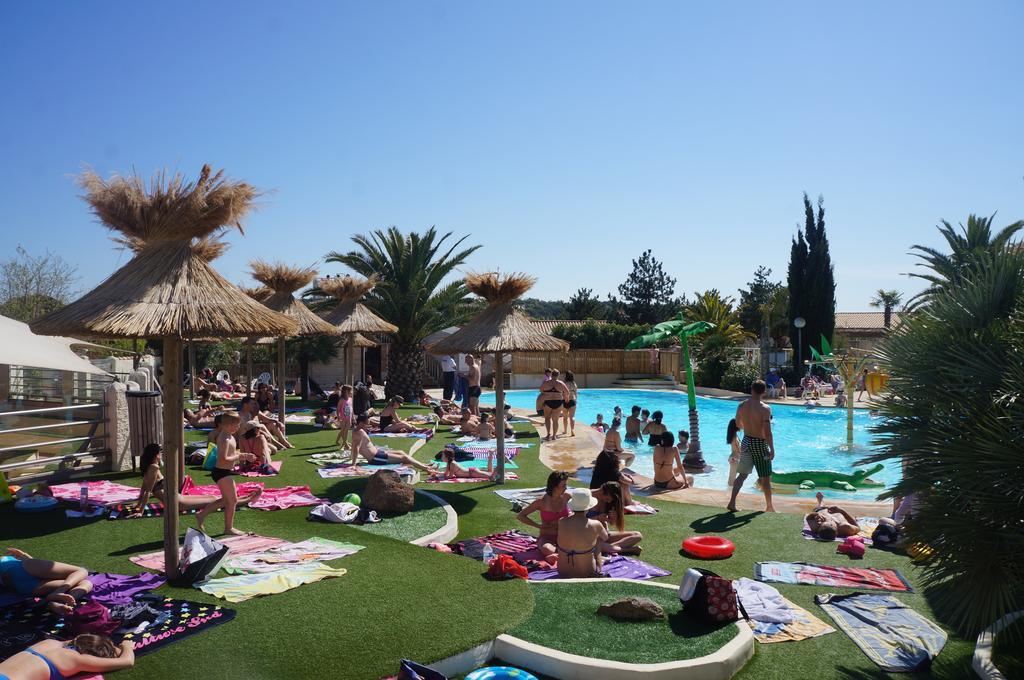 Village Club Domaine De L'Espagnac แอกด์ ภายนอก รูปภาพ