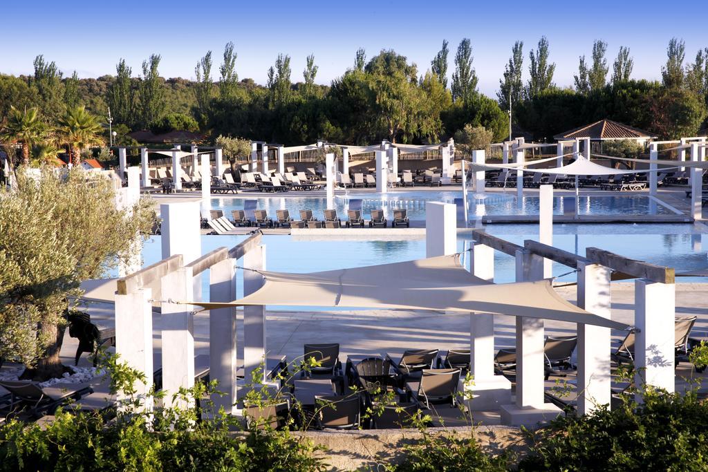 Village Club Domaine De L'Espagnac แอกด์ ภายนอก รูปภาพ