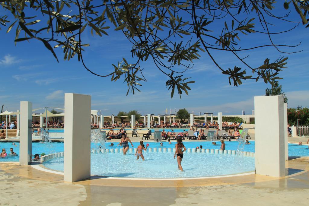 Village Club Domaine De L'Espagnac แอกด์ ภายนอก รูปภาพ